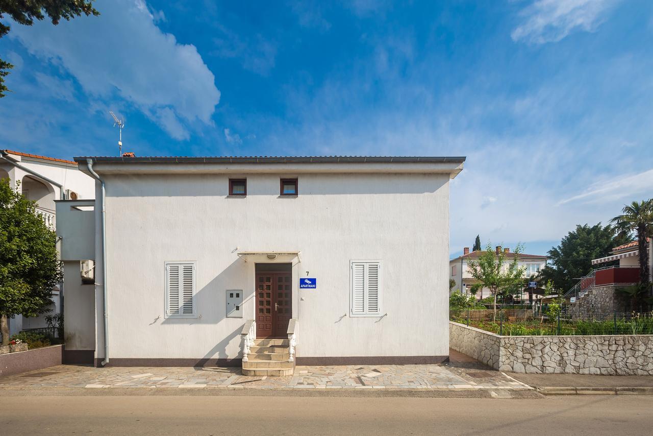 Apartment Miranda Malinska Exterior photo